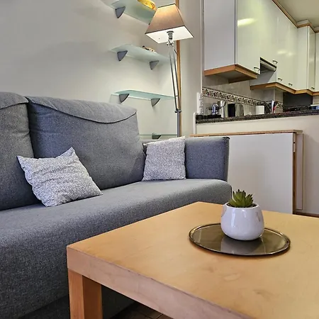 1a116 Coqueto Apto En La Playa By R2r Consulting Gijón